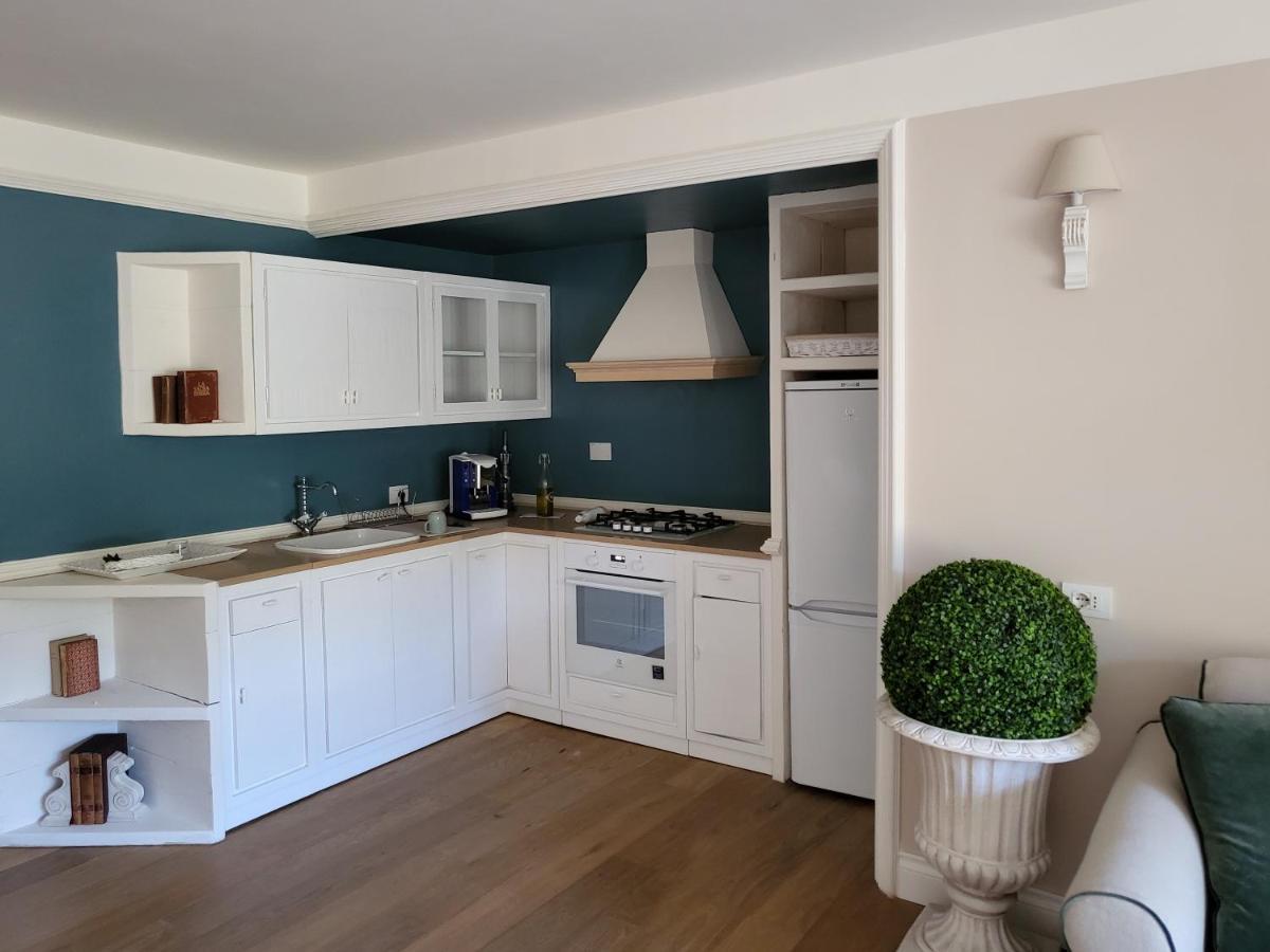 Suite Indipendente In Villa Formello Exterior foto