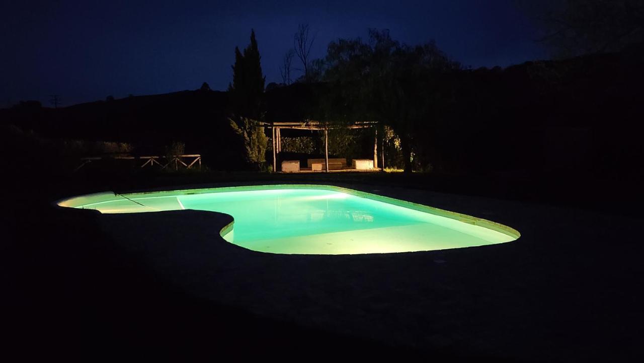 Suite Indipendente In Villa Formello Exterior foto